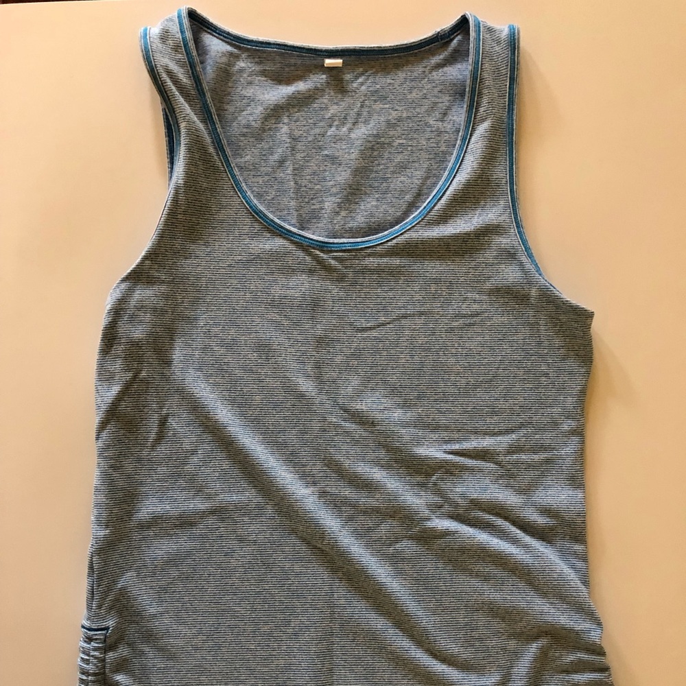 Lucy Dashing Sleeveless Blue Striped S